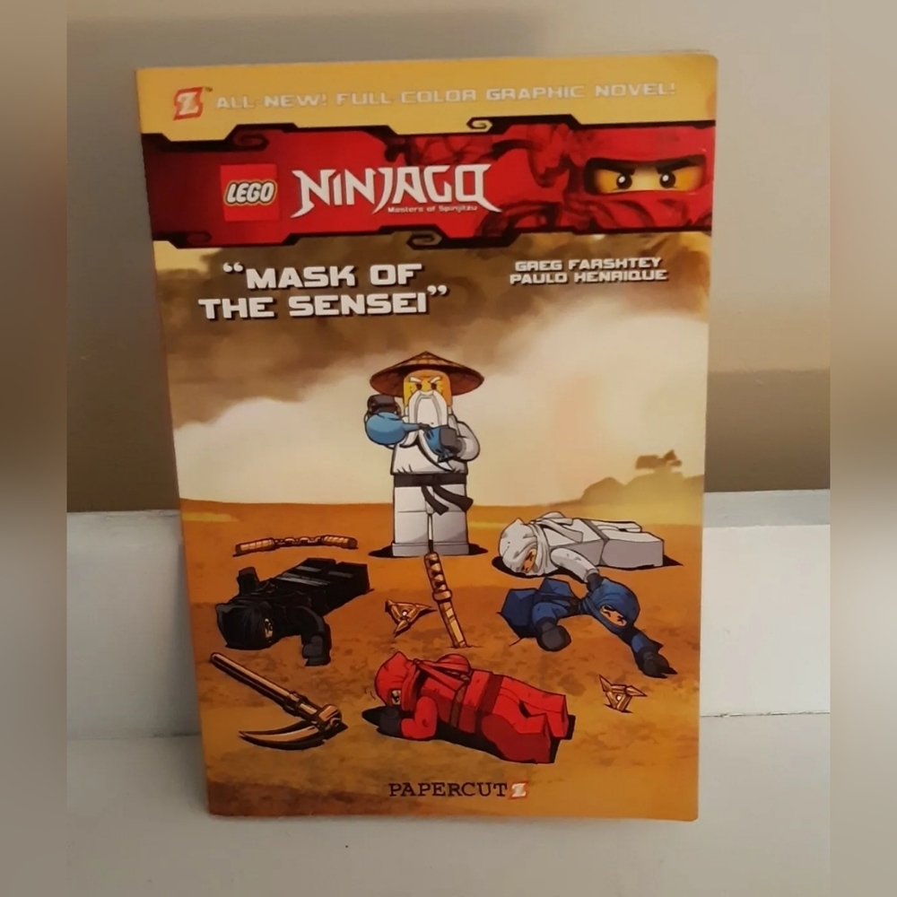 Lego Ninjago Master of Spinjitzu  ''Mask Of The Sensei Book''